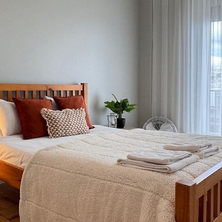 Sunny 4 Bedroom Apartment - With View Coimbra Exterior photo