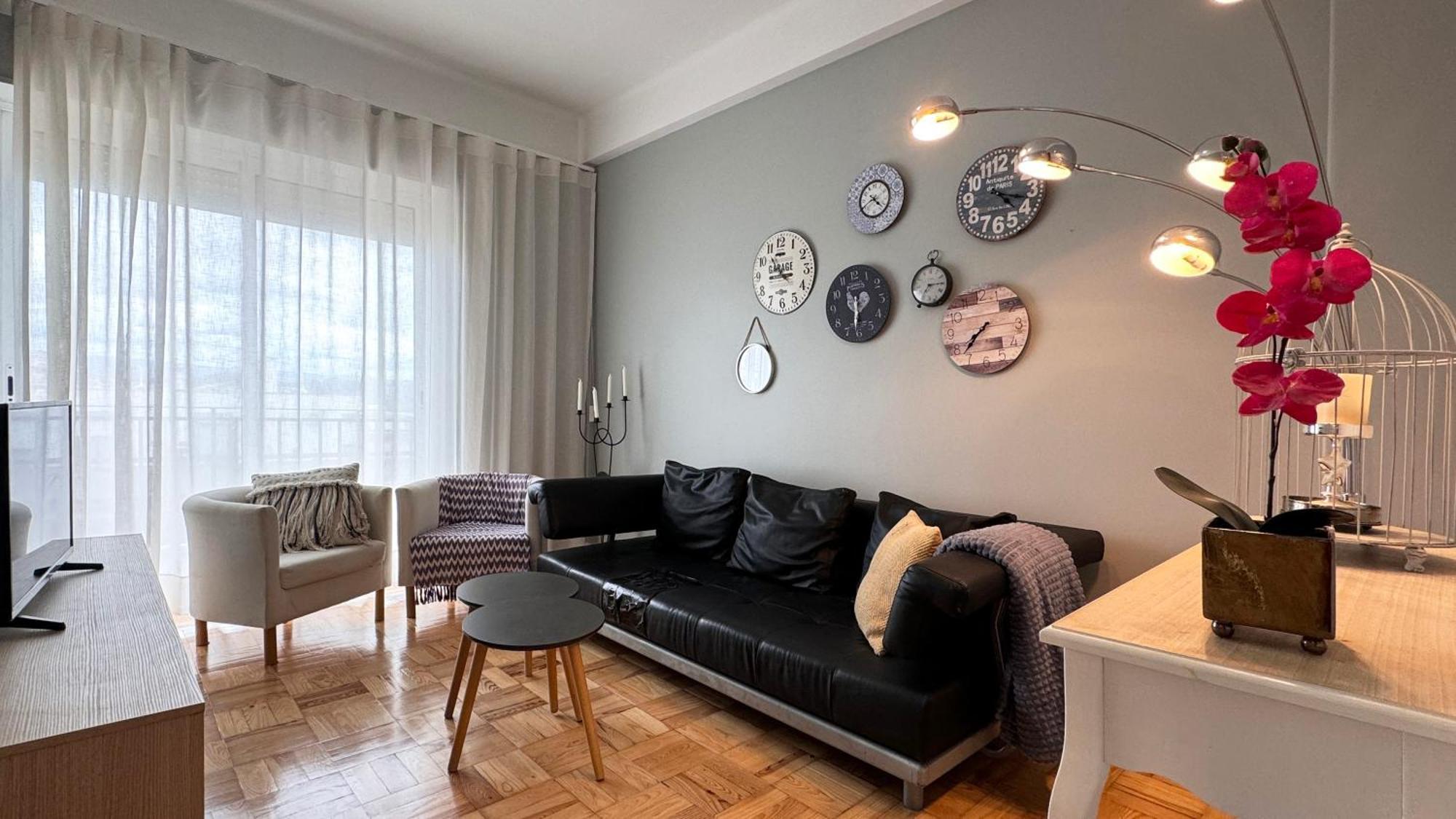 Sunny 4 Bedroom Apartment - With View Coimbra Exterior photo
